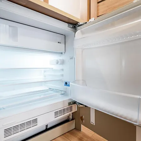 Thermal Apartment *